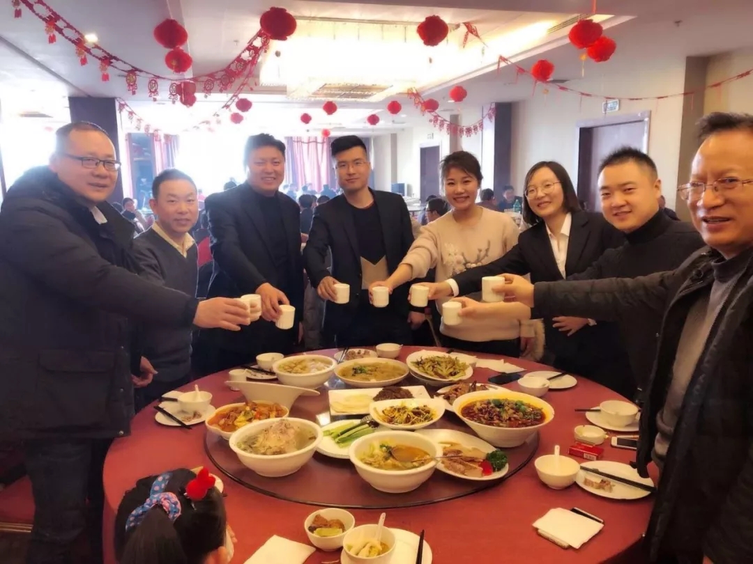 賽摩艾普噴涂機器人